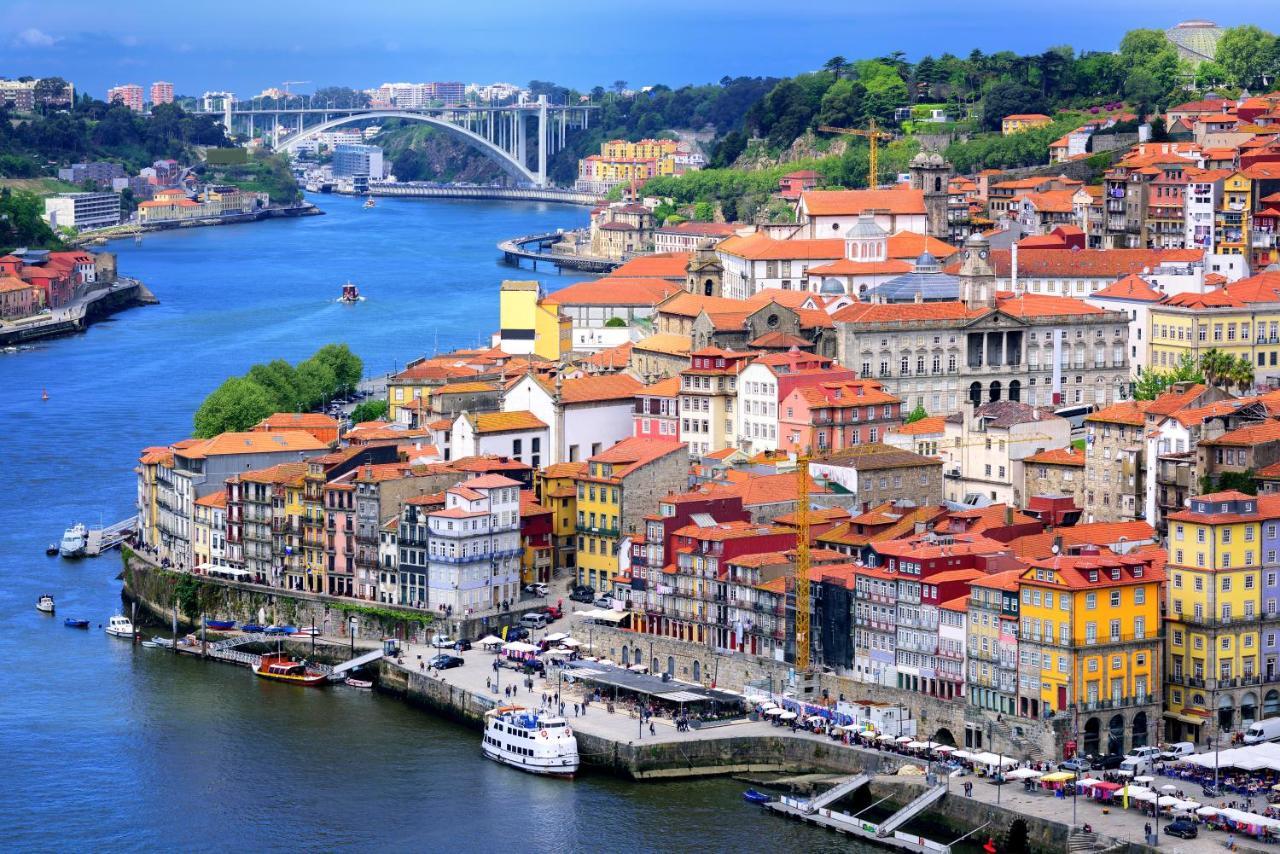Porto Wine Loft Duplex With Swimming Pool Lejlighed Vila Nova de Gaia Eksteriør billede