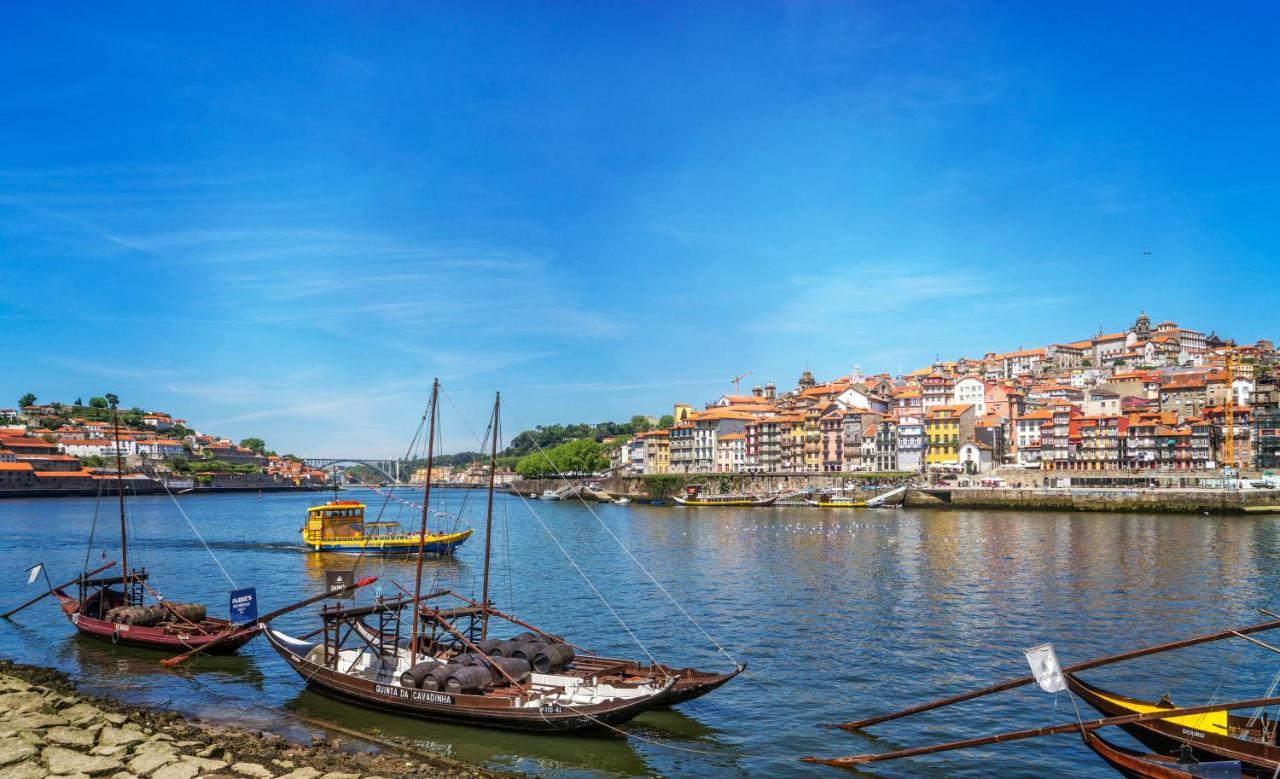 Porto Wine Loft Duplex With Swimming Pool Lejlighed Vila Nova de Gaia Eksteriør billede