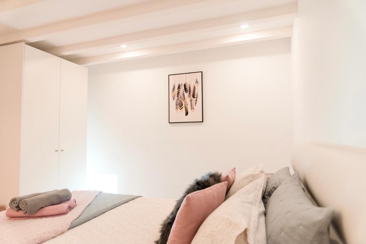 Porto Wine Loft Duplex With Swimming Pool Lejlighed Vila Nova de Gaia Eksteriør billede