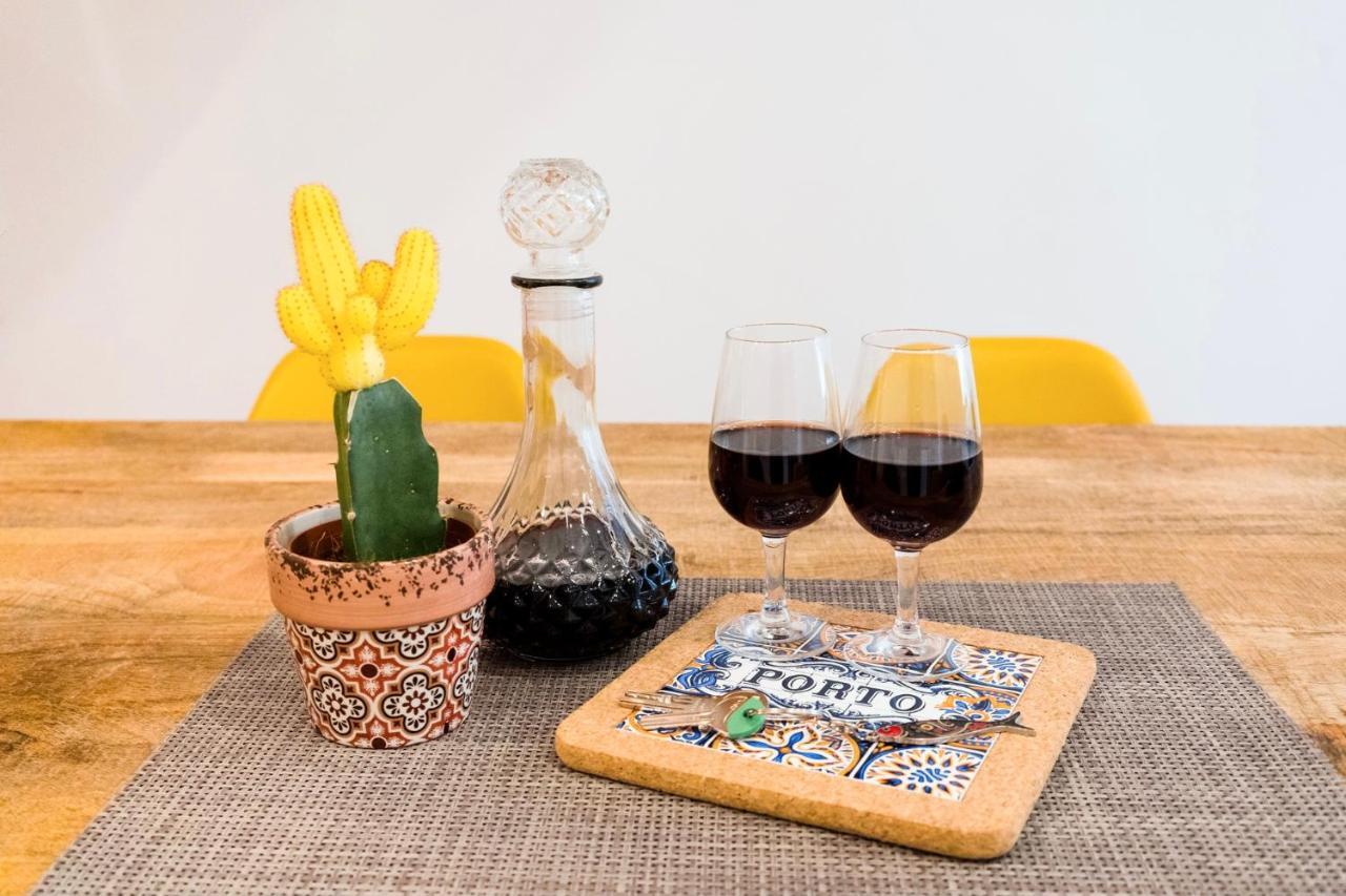 Porto Wine Loft Duplex With Swimming Pool Lejlighed Vila Nova de Gaia Eksteriør billede