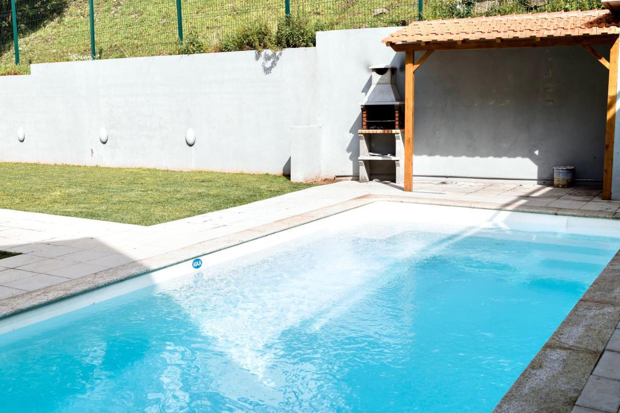 Porto Wine Loft Duplex With Swimming Pool Lejlighed Vila Nova de Gaia Eksteriør billede